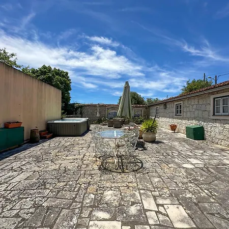 Casalinho Do Outeiro * Fátima
