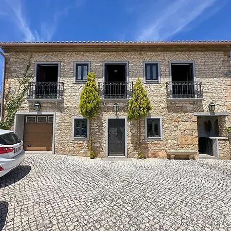 Holiday home Casalinho Do Outeiro *